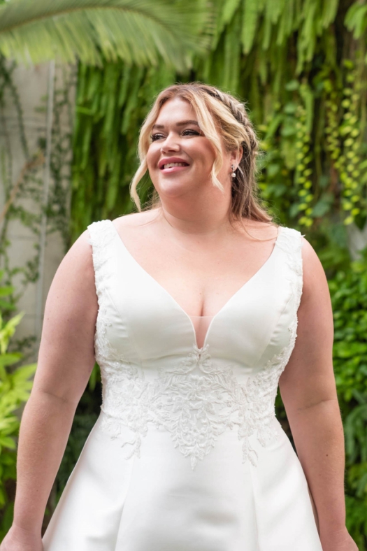 CURVY BRIDAL STAR JISKA 1