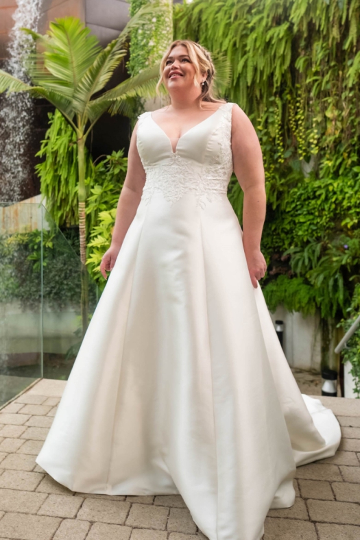 CURVY BRIDAL STAR JISKA 2