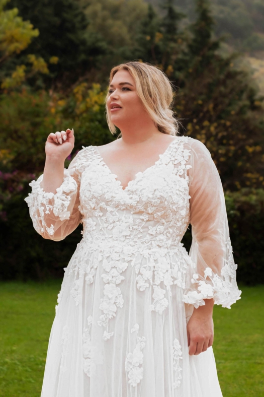 CURVY BRIDAL STAR FRANCESCA 1