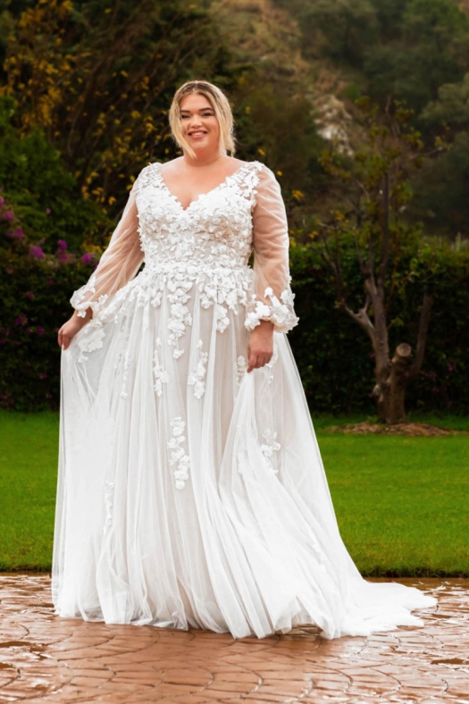 CURVY BRIDAL STAR FRANCESCA 3