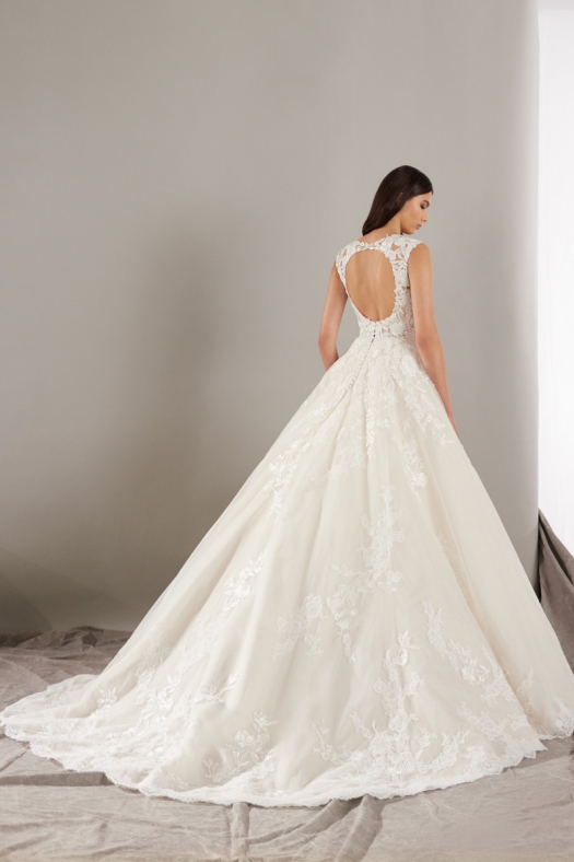 PRONOVIAS EVER 3