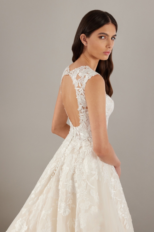 PRONOVIAS EVER 4